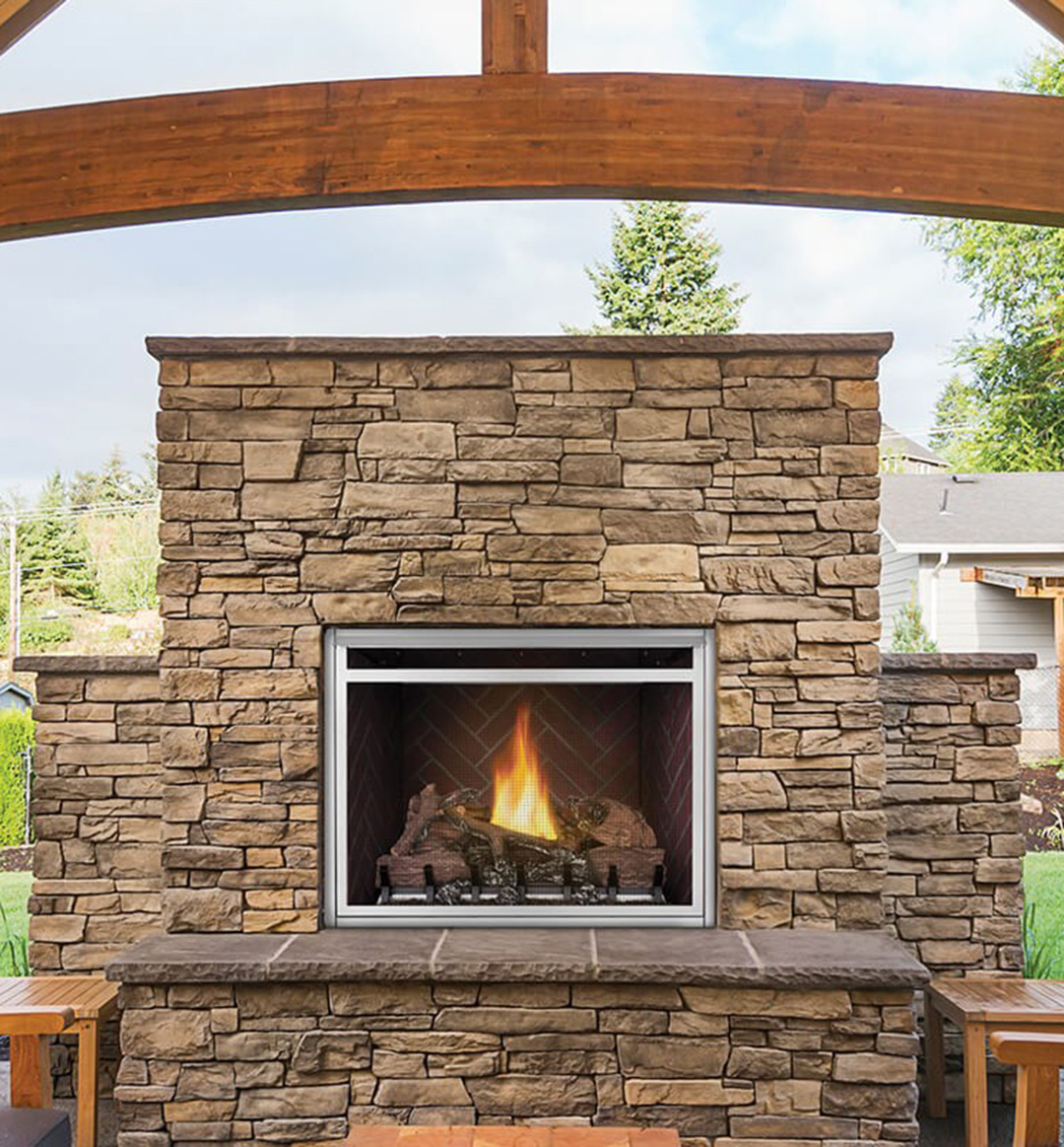 Outdoor Fireplace 1